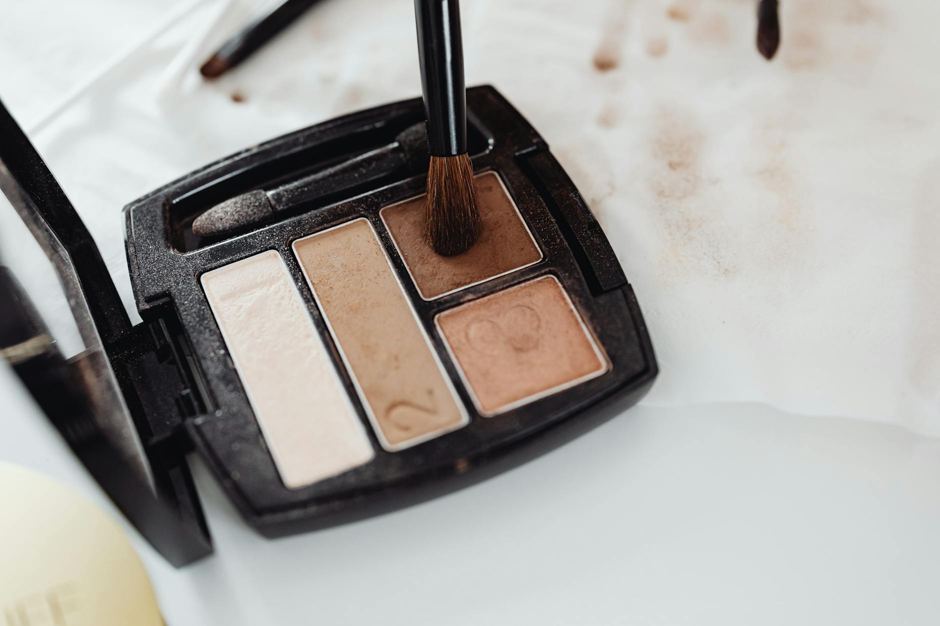 feat-cach-makeup-latte-tone-ch